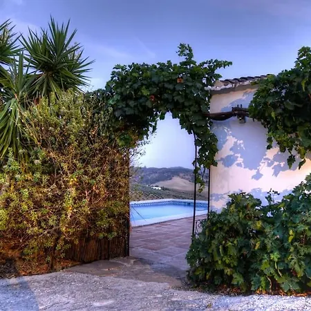 Campanas Ii Bed & Breakfast